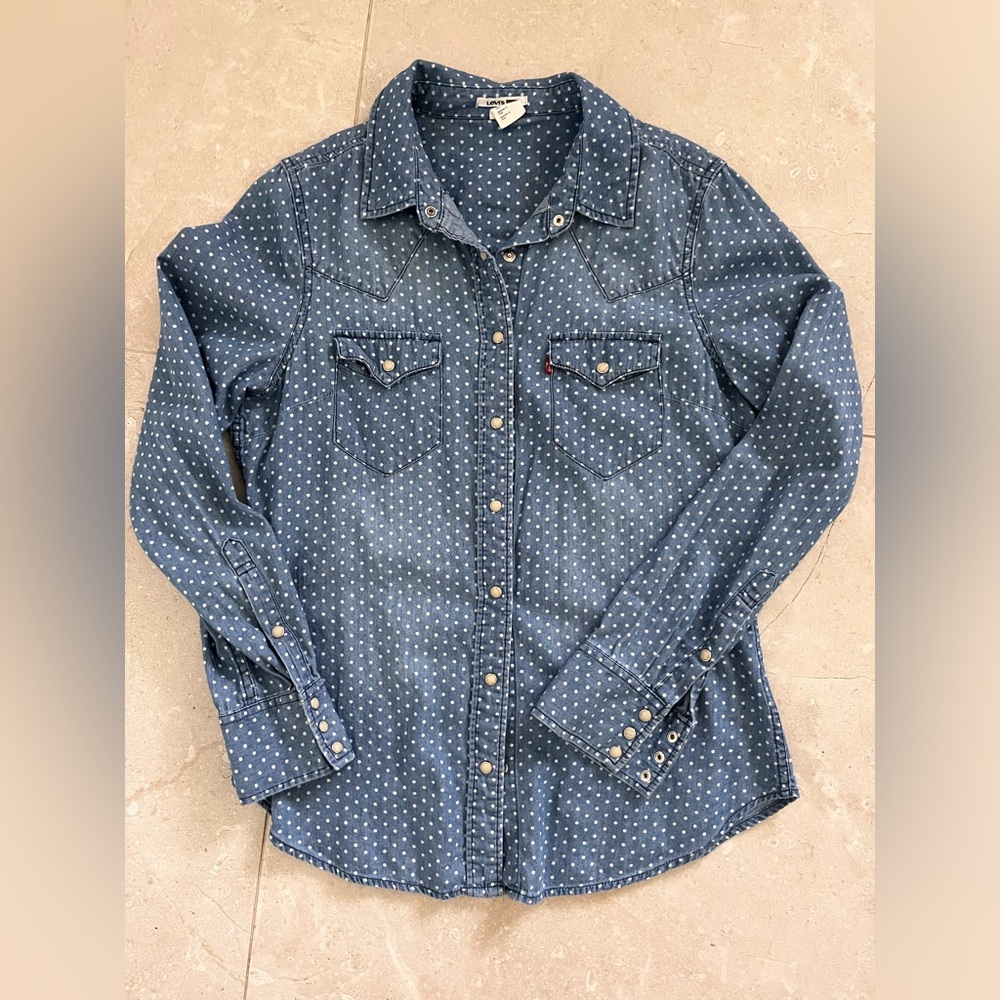 Womens LEVIS Polka dot pearl snap long sleeve denim shirt